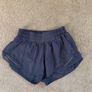 Black hotty hot shorts size 2